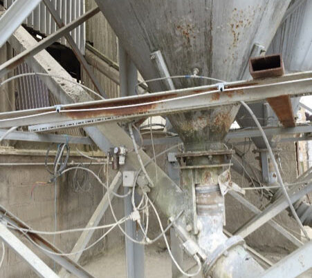 Auger service and maintenance